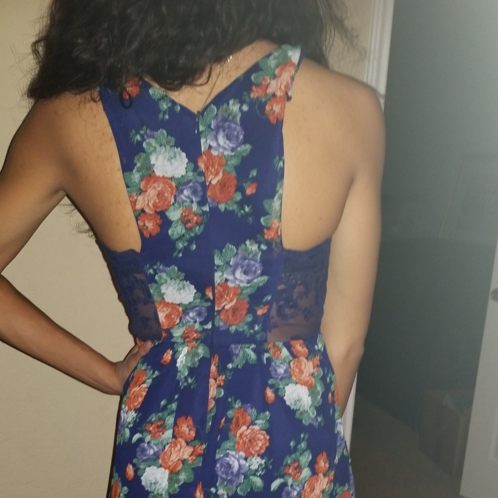 Adoreable Navy Blue Floral Lace Sides Dress